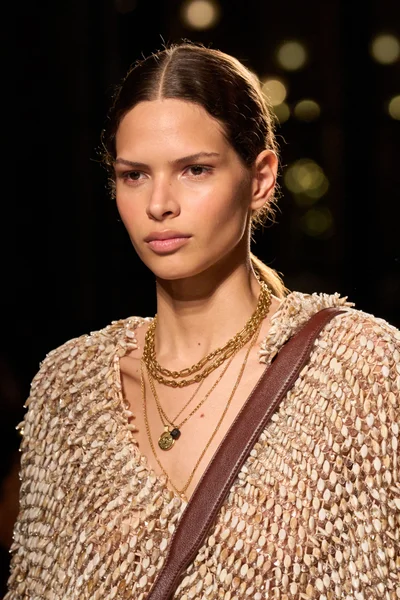 Look 109